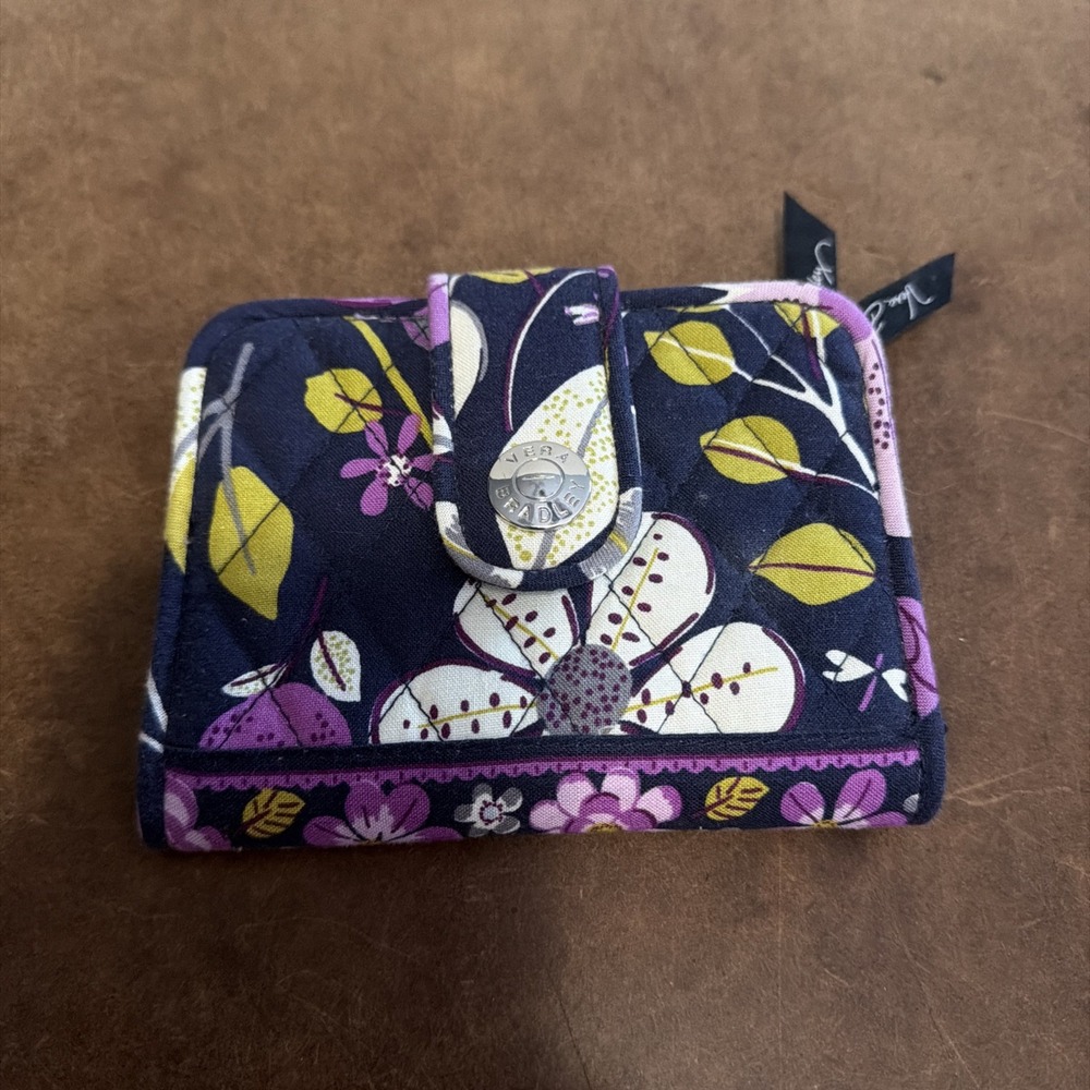 Vera Bradley Snappy Wallet in Purple Floral Nightingale Magnetic Closure
